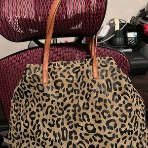 Boutique Cheetah Shoulder bag